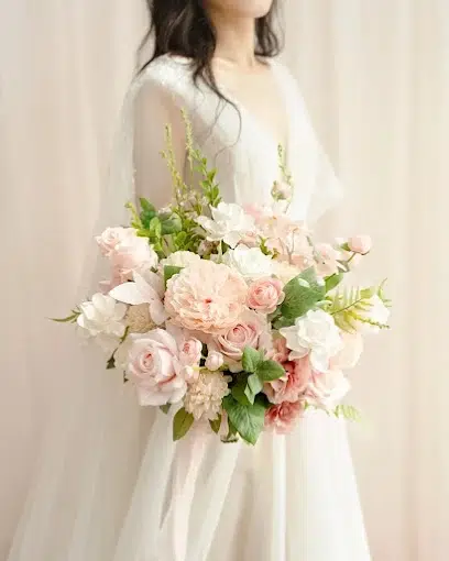 Flower bouquet with girl